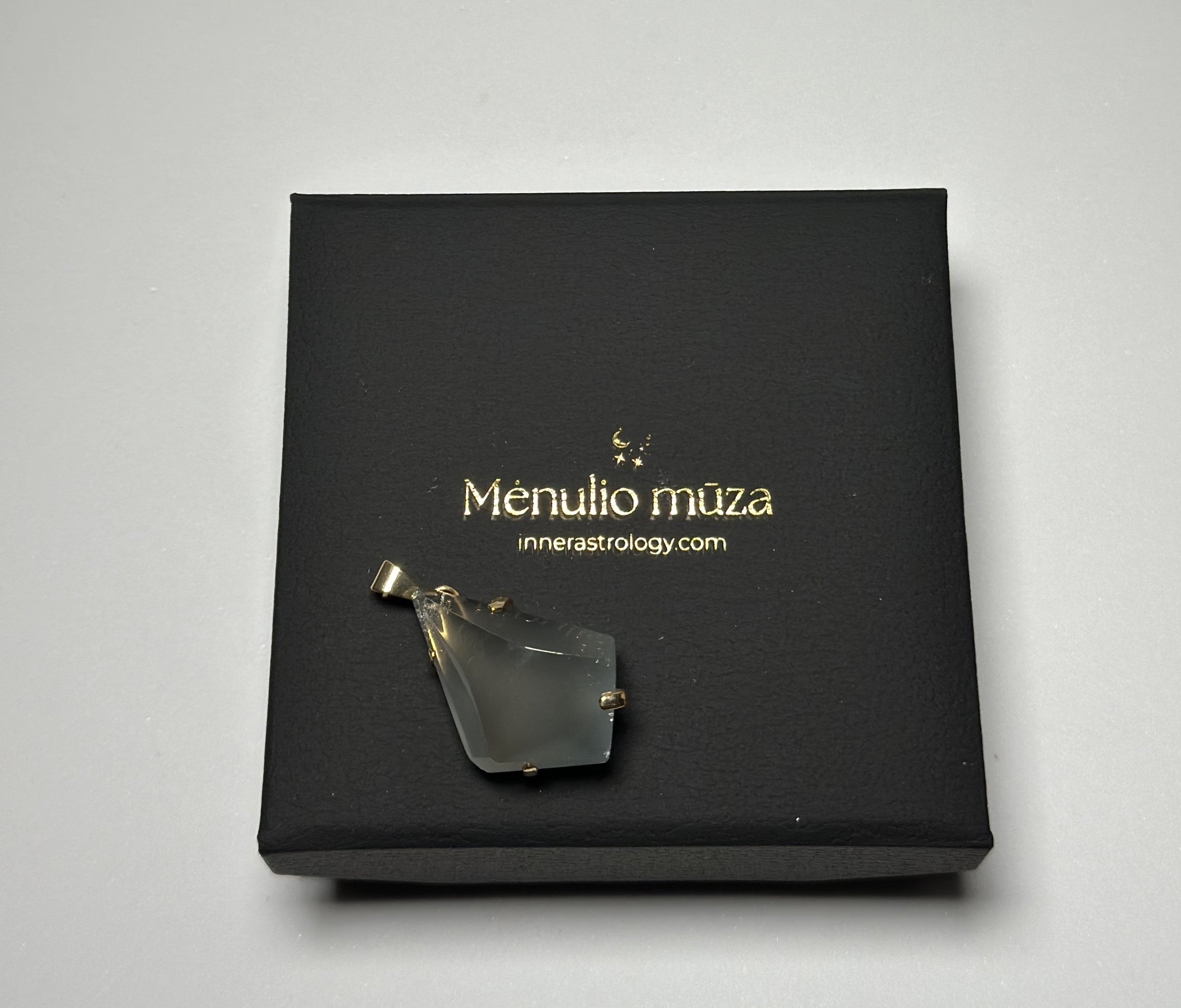 Blue Tara kvarco pakabukas