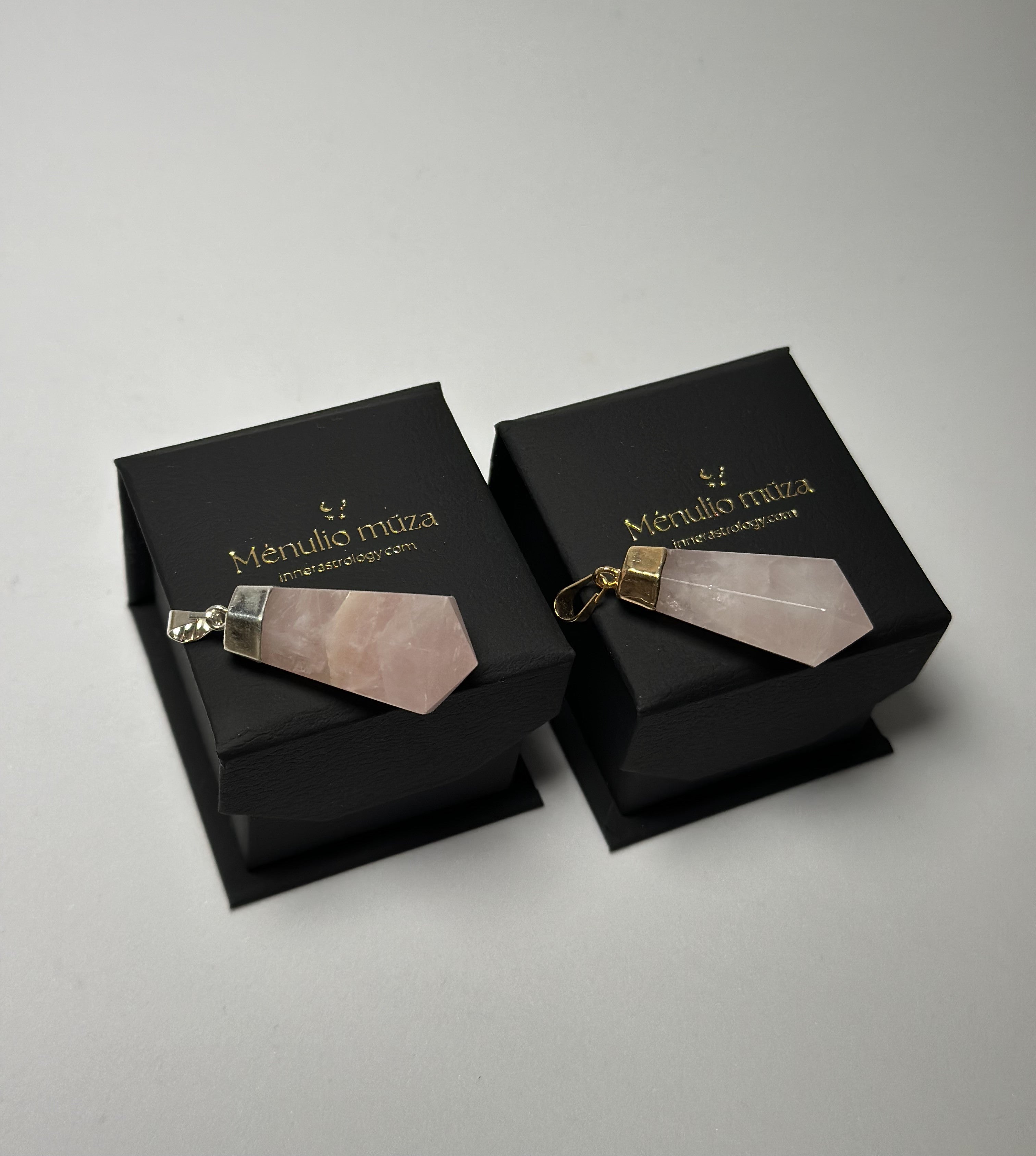 Rožinio kvarco pakabukas (silver)