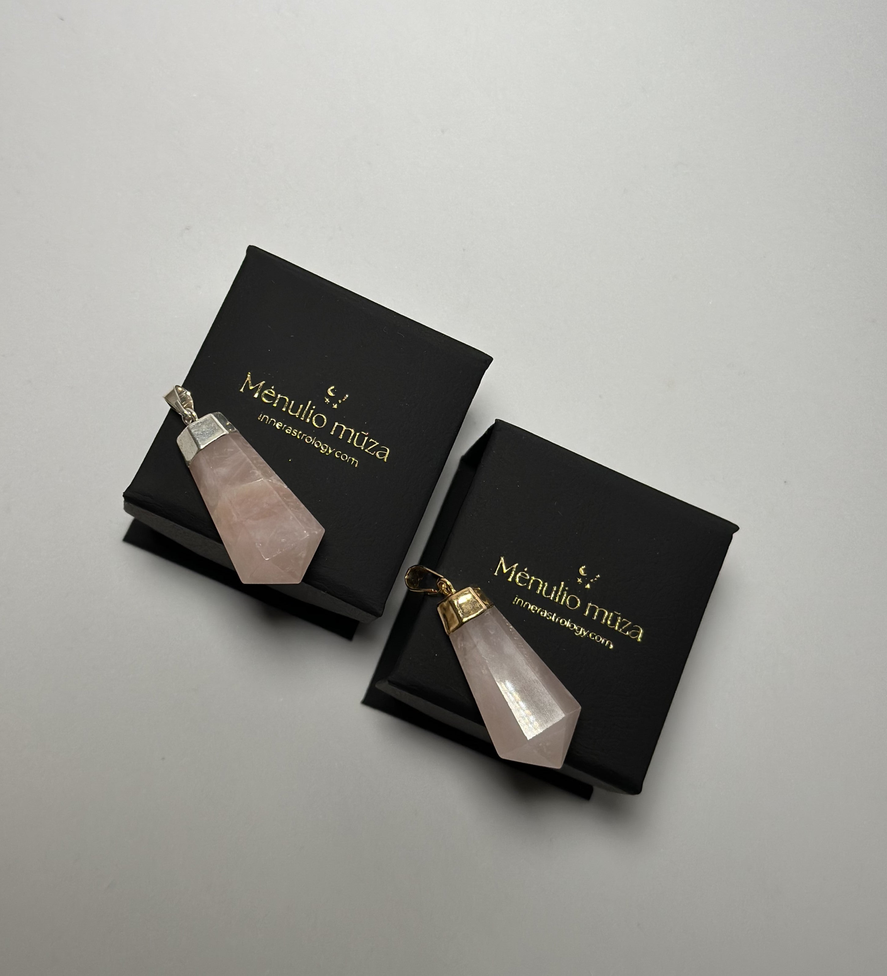 Rožinio kvarco pakabukas (silver)