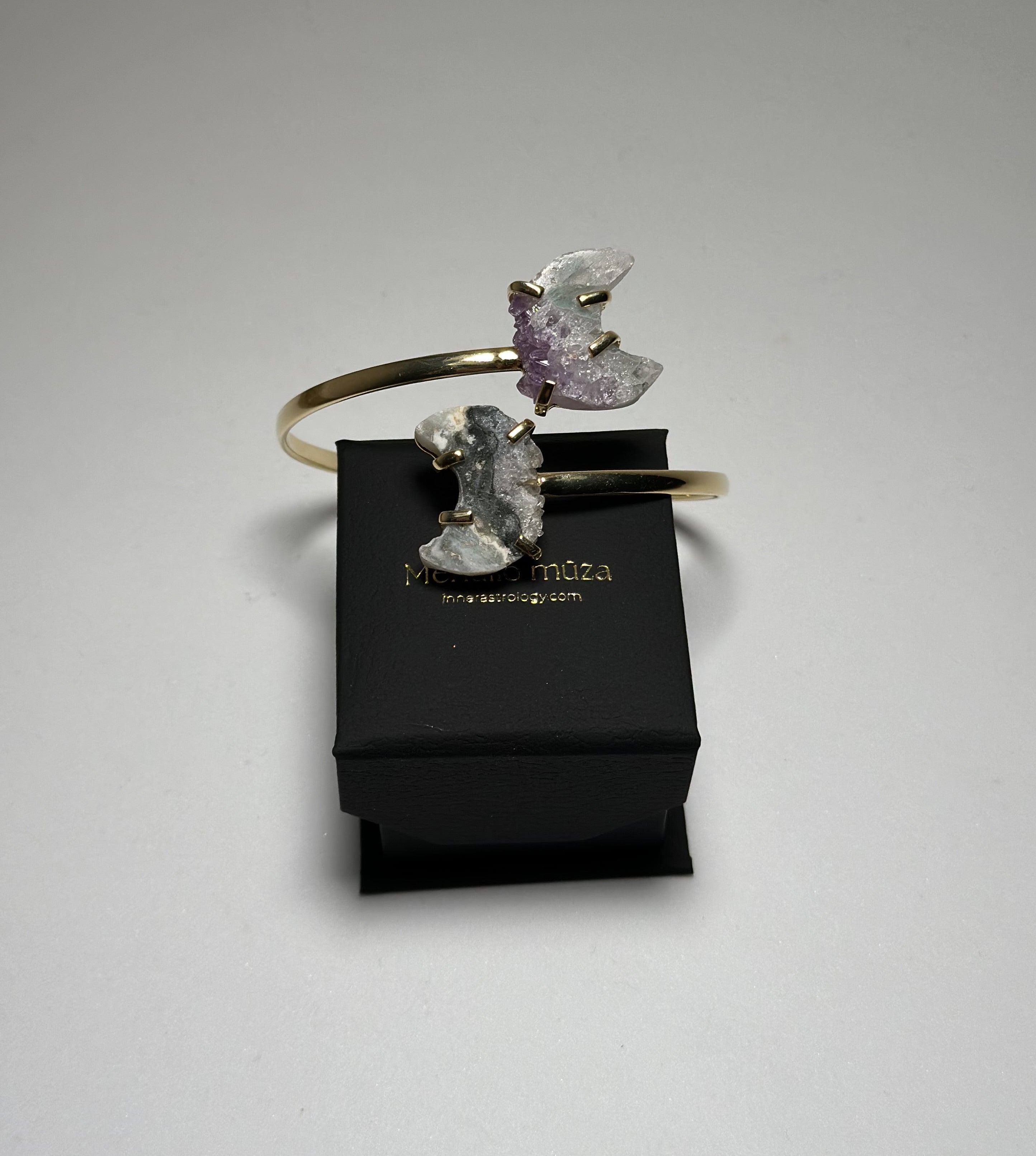 Ametisto apyrankė „Mėnulio šviesa“