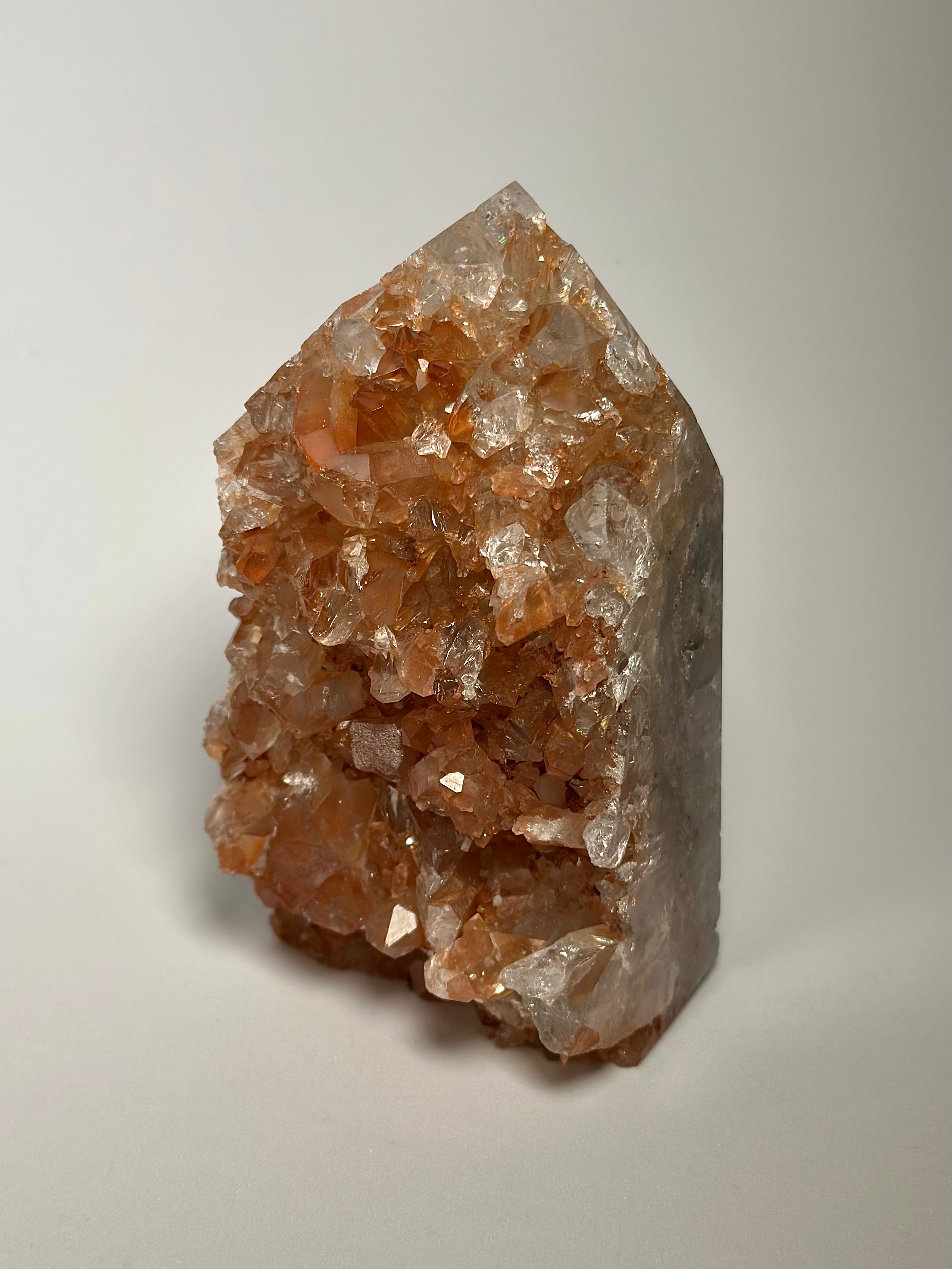 Tangerine Quartz bokštas (Mandarinų kvarcas) 715g.