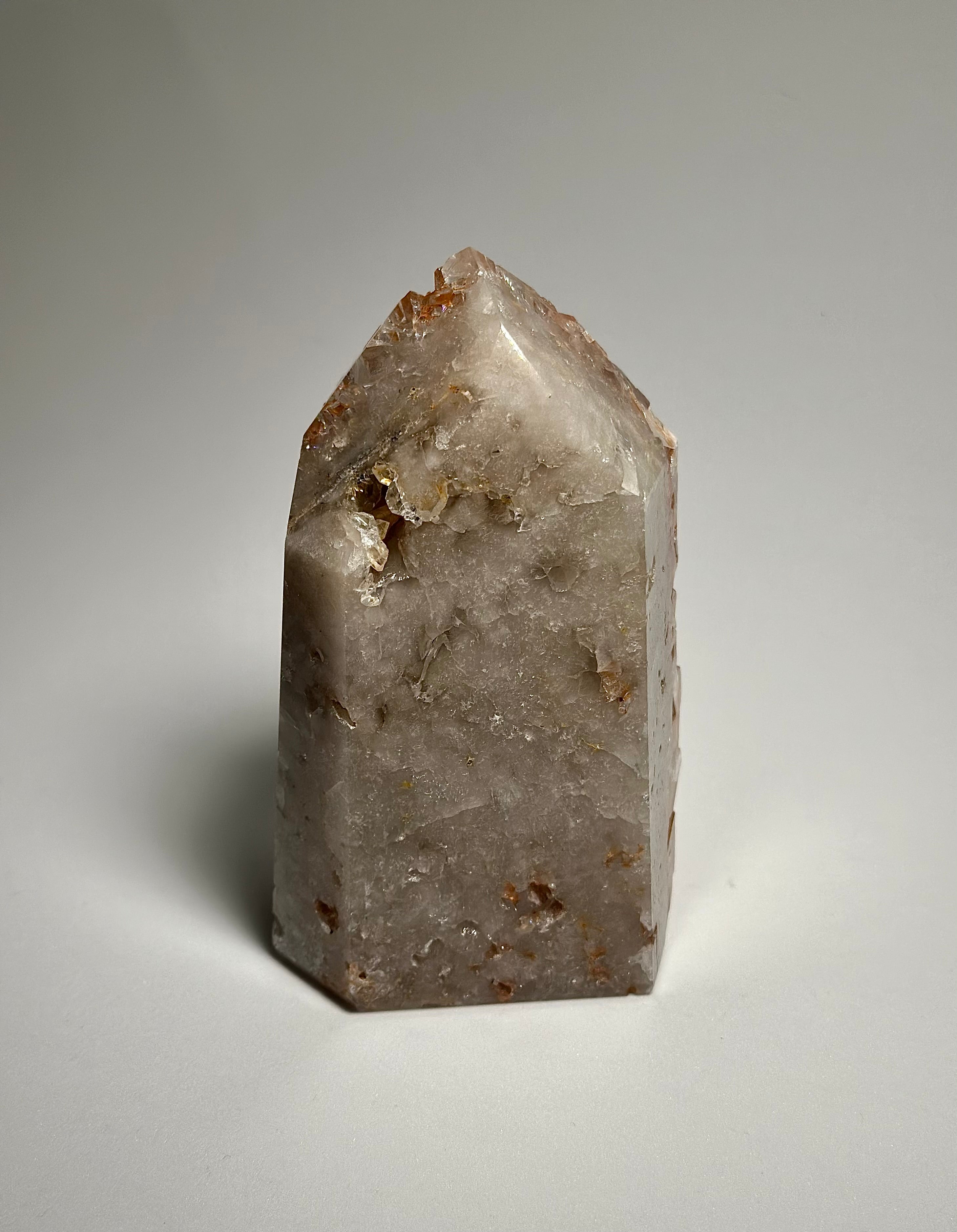 Tangerine Quartz bokštas (Mandarinų kvarcas) 715g.
